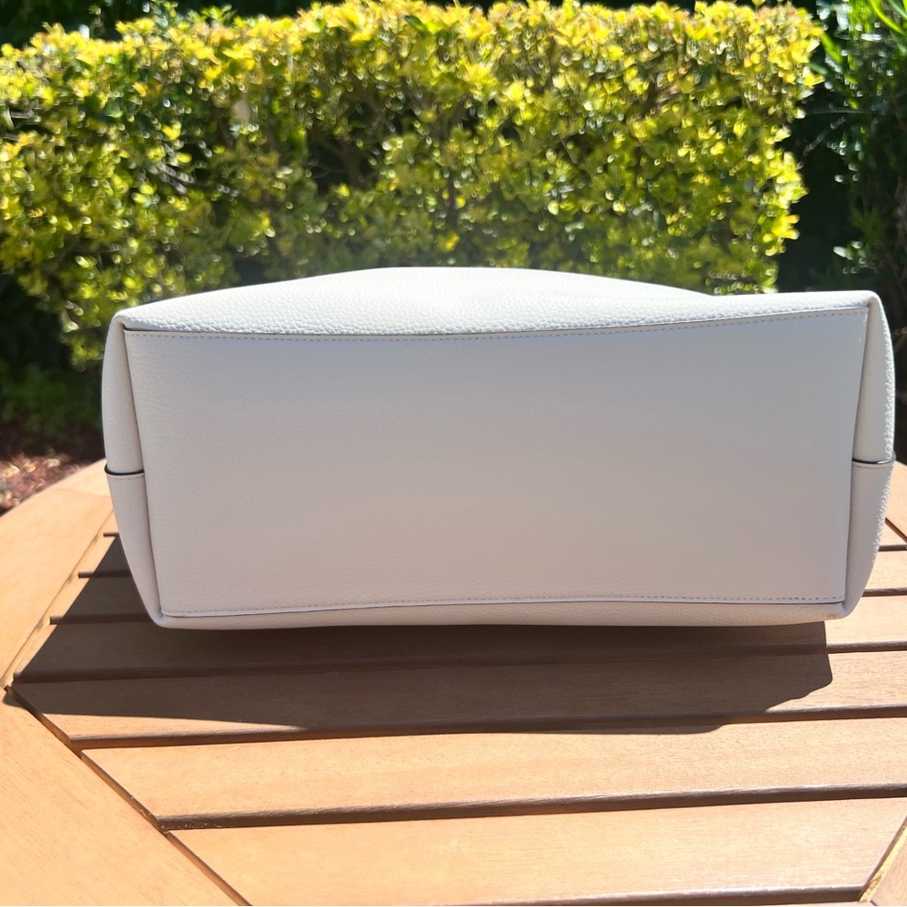 Coach White Leather Tote with Gold Accents - Picture 3 of 6